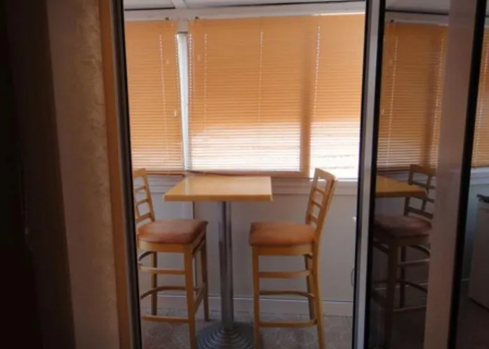 Seafront Pretner 오레비츠