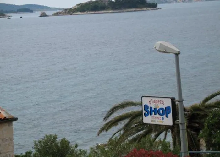 Seafront Pretner 아파트 오레비츠