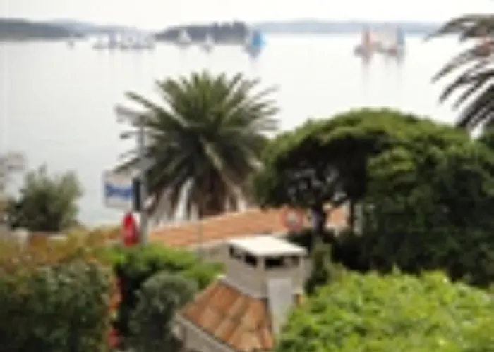 Seafront Pretner 오레비츠