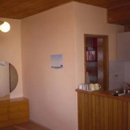 Apartment Seafront Pretner *