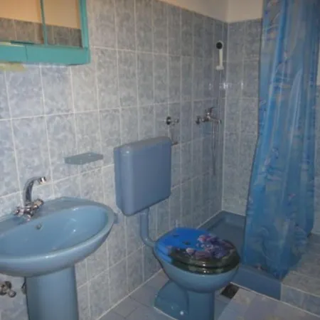 Apartment Seafront Pretner *